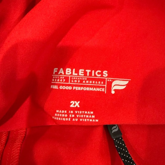 Fabletics Mid-Rise On-Call Scrub Joggers - Picture 6 of 7
